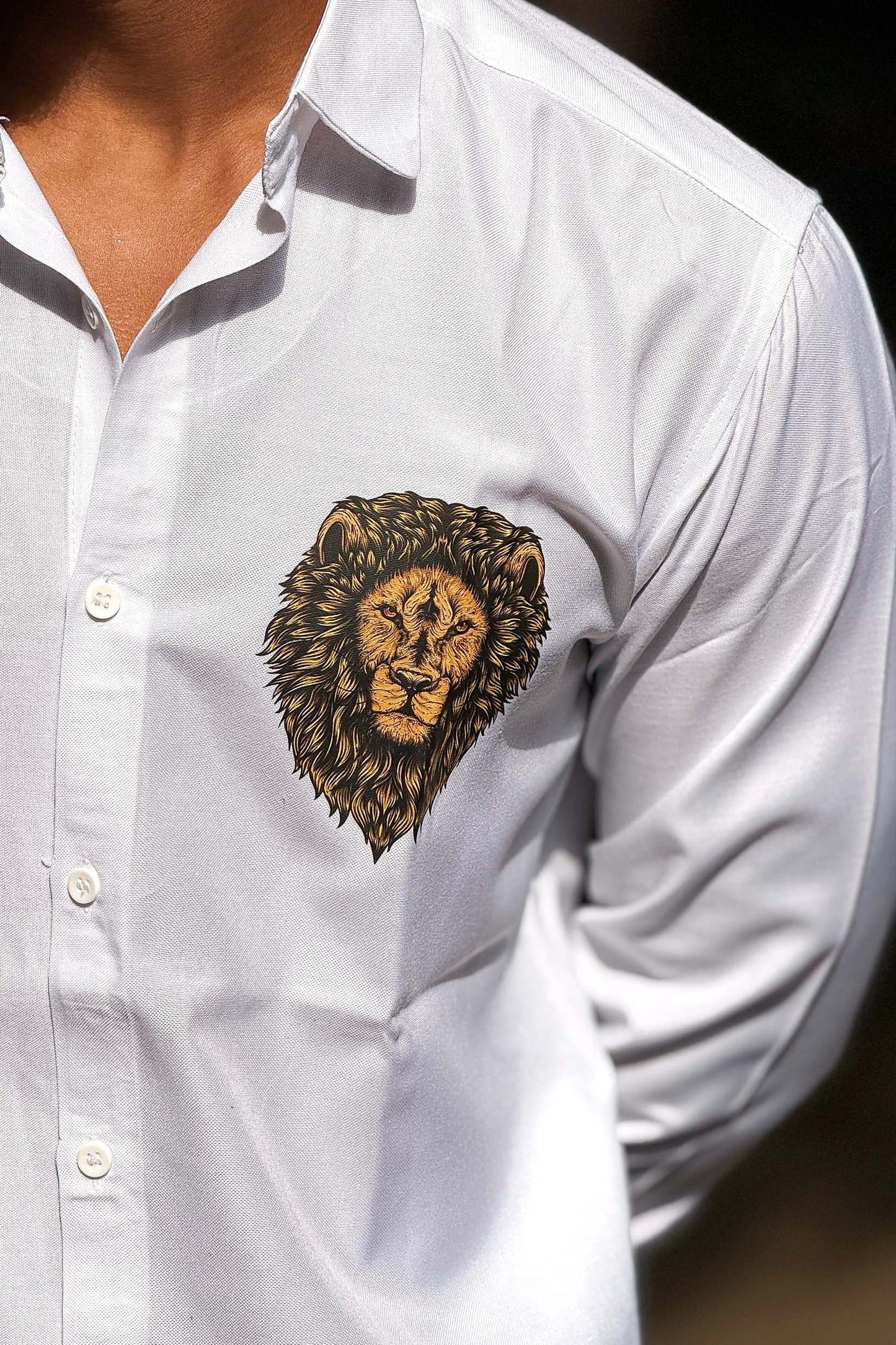 The ROYAL Shirt | 100% Cotton Premium Lion Printed Shirt